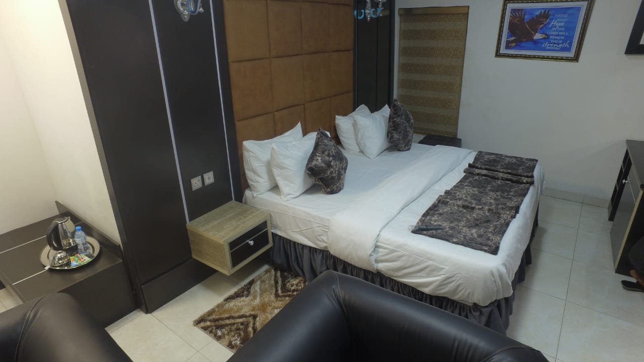 WhatsApp Image 2021-12-24 at 7.49.00 PM (1)